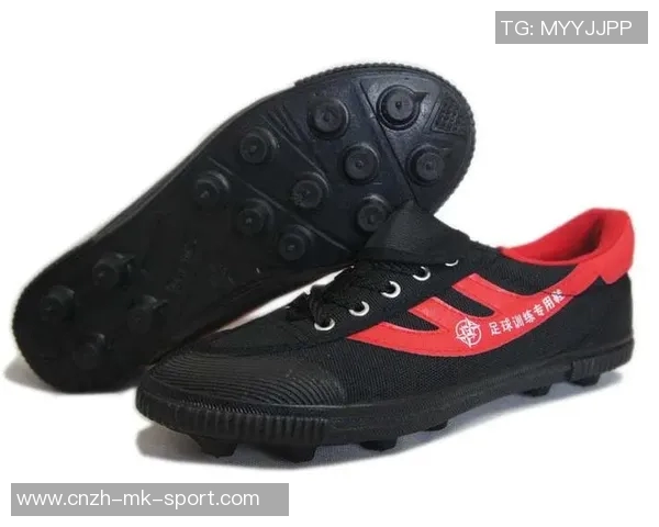 短钉足球鞋的选择与使用技巧助你在球场上尽显风采与实力 短钉足球鞋的选择与使用技巧助你在球场上尽显风采与实力