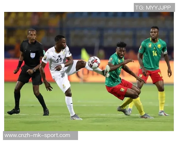 墨西哥与喀麦隆的激烈对决展现足球魅力与文化交融 墨西哥与喀麦隆的激烈对决展现足球魅力与文化交融